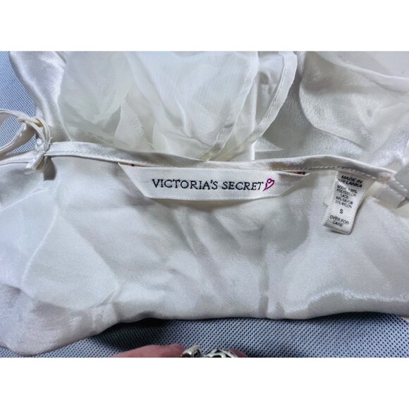 Victorias Secret Silver Lace Satin Teddy Bodysuit Lingerie S - Picture 4 of 6